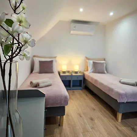 Kenesea بيت للعطل *